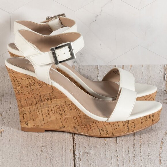 CHARLES by CHARLES DAVID Lindy Color White Cork Wedge Sandal Size 7 M - Picture 2 of 12